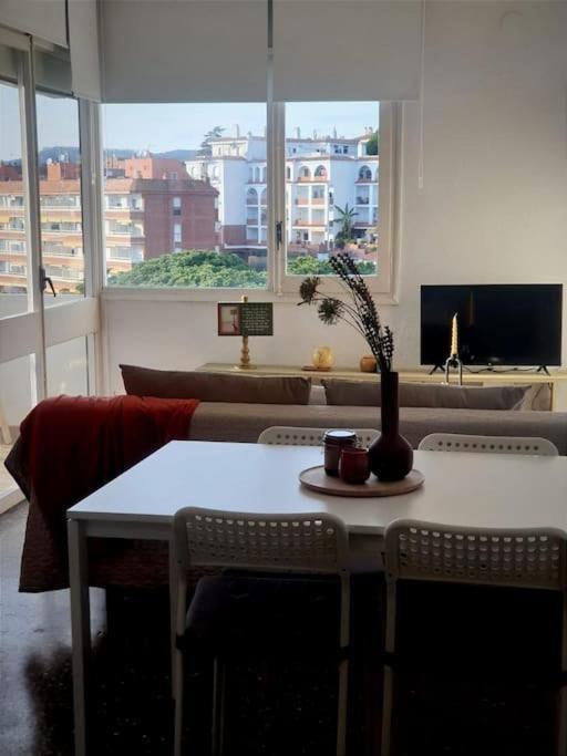 Somriu Apartament Fenals Platja Льорет-де-Мар Экстерьер фото