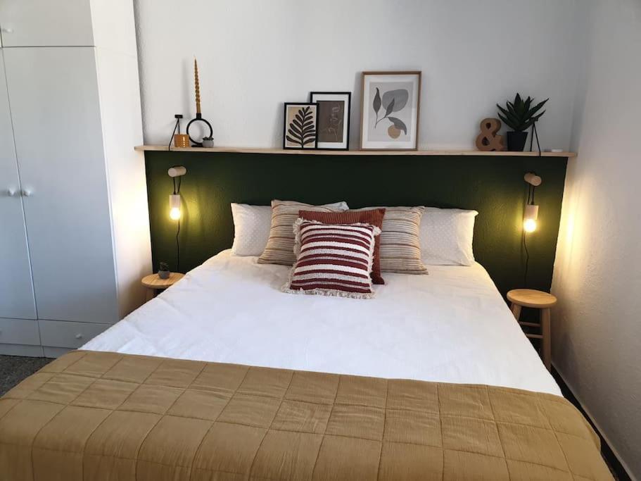 Somriu Apartament Fenals Platja Льорет-де-Мар Экстерьер фото