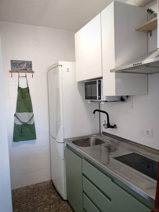 Somriu Apartament Fenals Platja Льорет-де-Мар Экстерьер фото