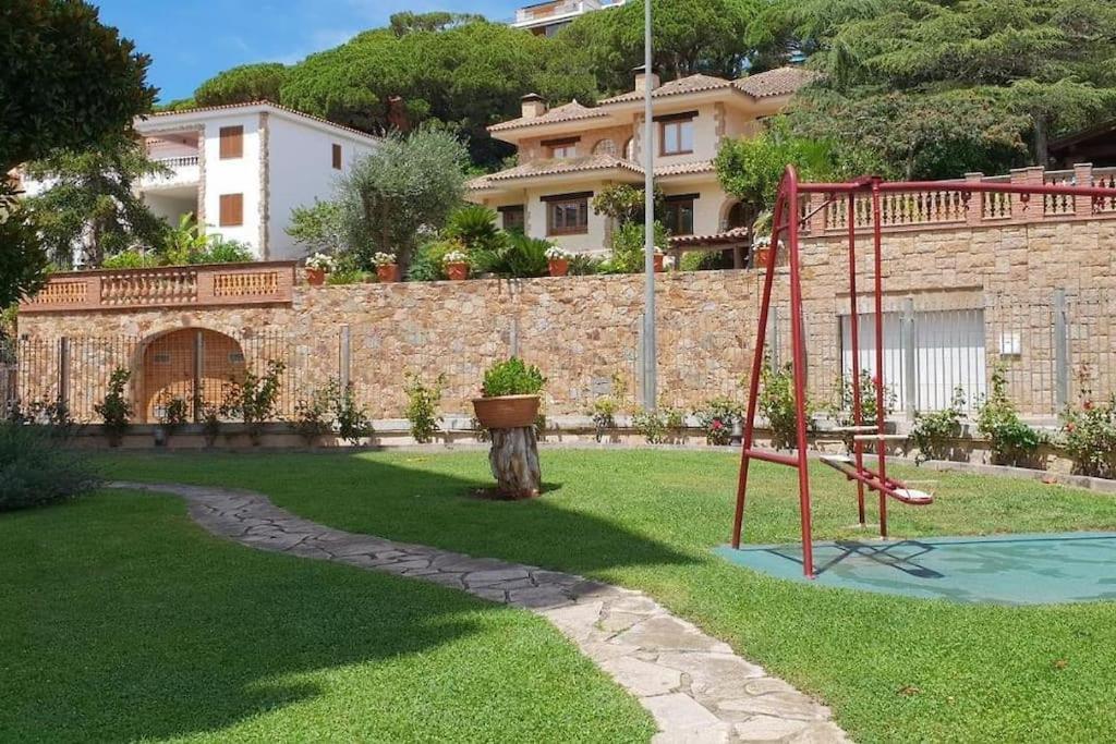 Somriu Apartament Fenals Platja Льорет-де-Мар Экстерьер фото
